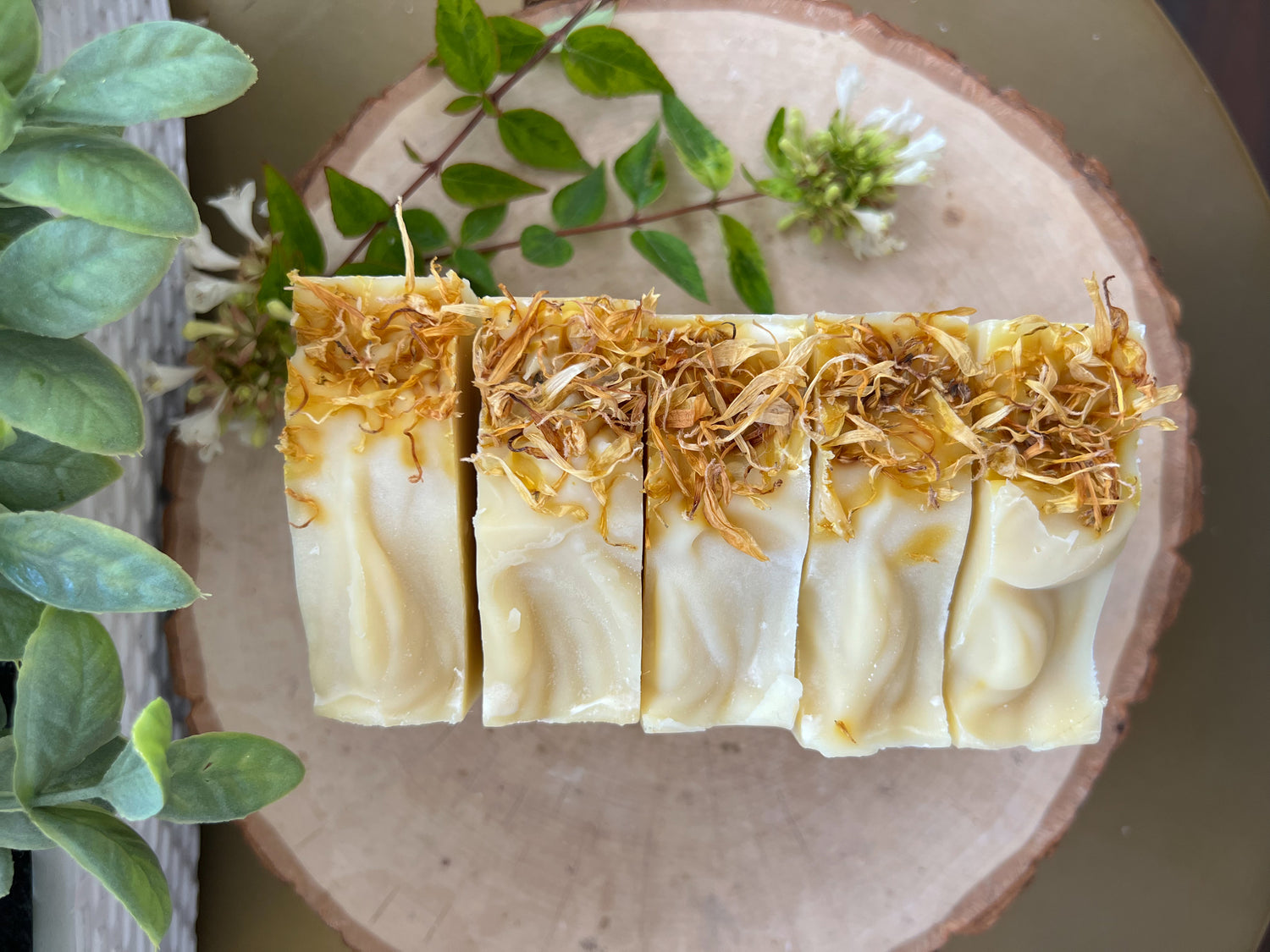 Experience the skin-loving benefits of our all-natural soap bars. Formulated for a healthy and radiant skin. Order now.
