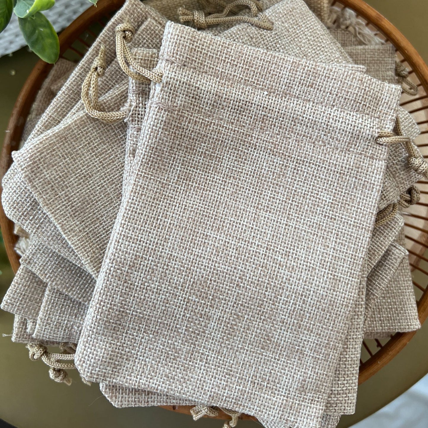 GIFT BAG